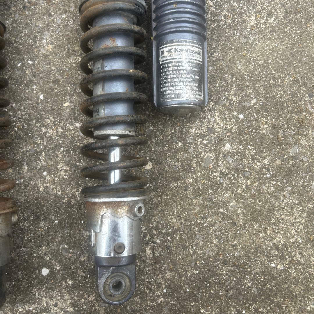 ゼファー純正リアサスペンション