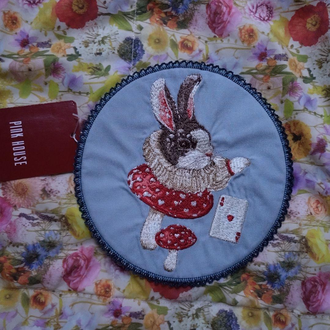 ピンクハウス　ハロウィーン ワンダーランド　ワッペンブローチ　キノコとうさぎ