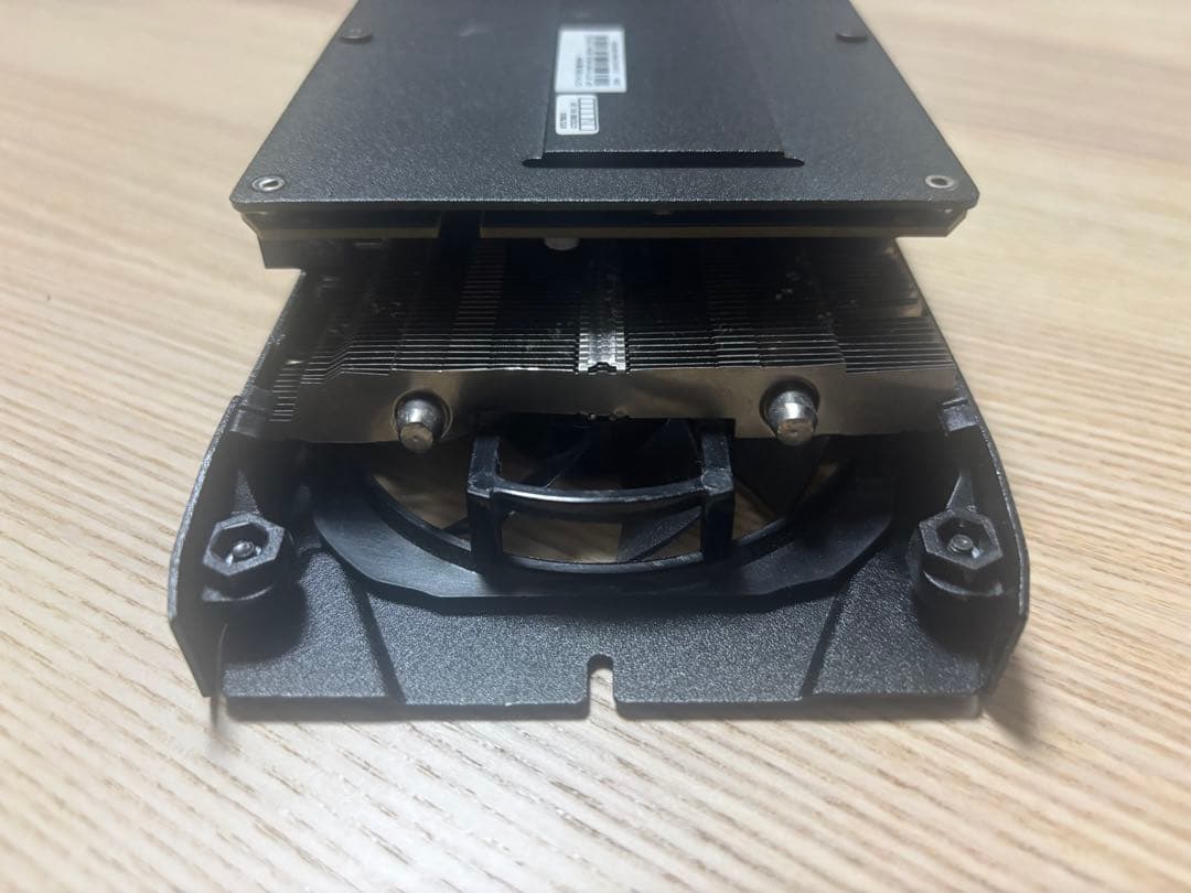 グラフィックボード メーカ「小影霸 」GTX1080 ３連ファン