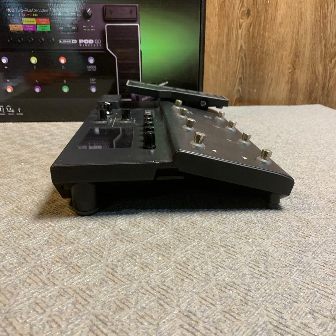 H989\" 通電確認のみ 現状品 POD GO Wireless LINE6