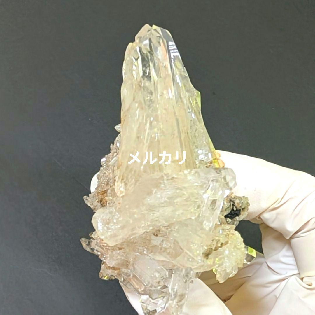 パルギ産　水晶クラスター