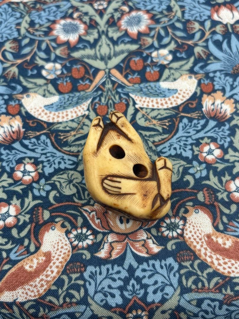 【希少】犬　時代提物 根付 銘有り　アンティーク　印籠