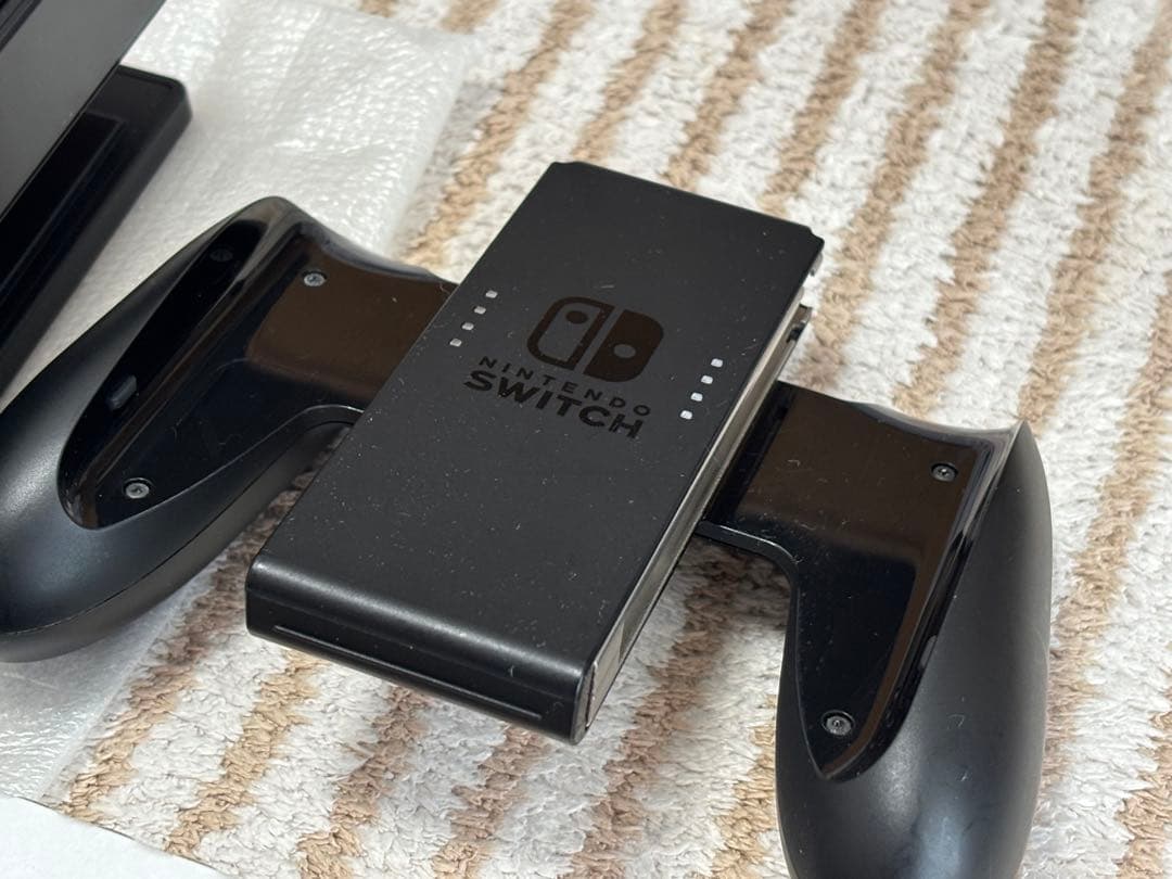 【本日発送】Nintendo Switch本体 ネオンブルー/ネオンレッド