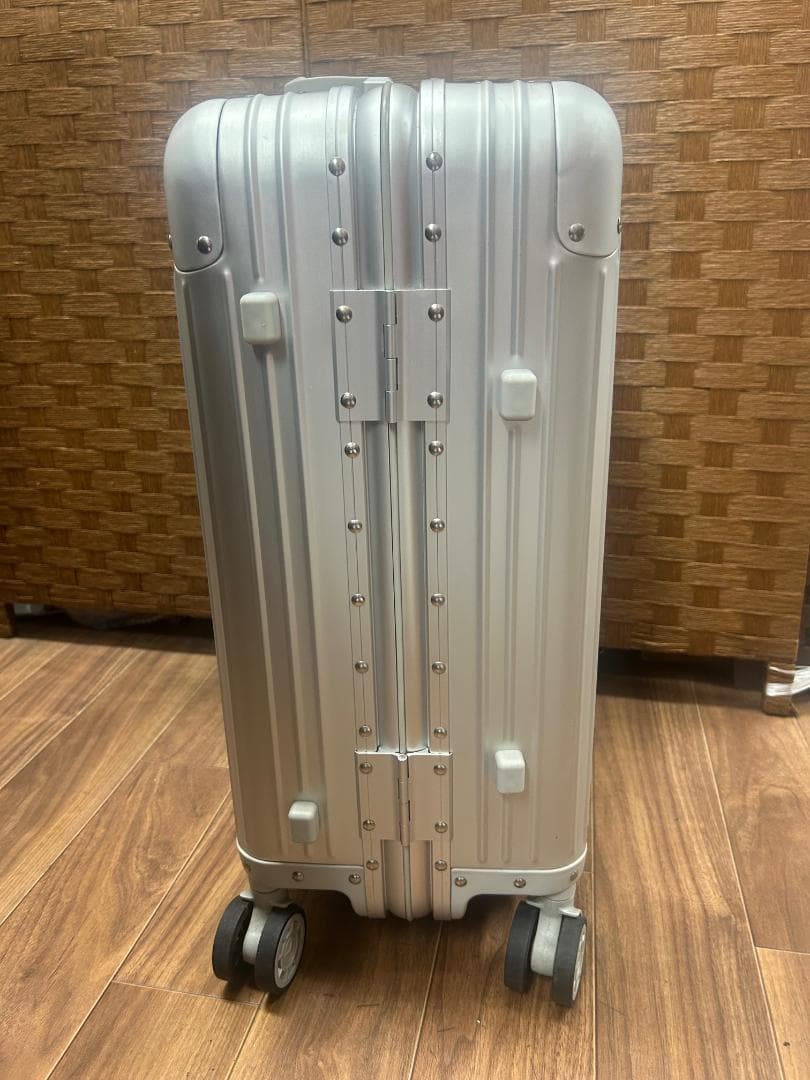 メルセデスベンツ アルミ スーツケース 32L