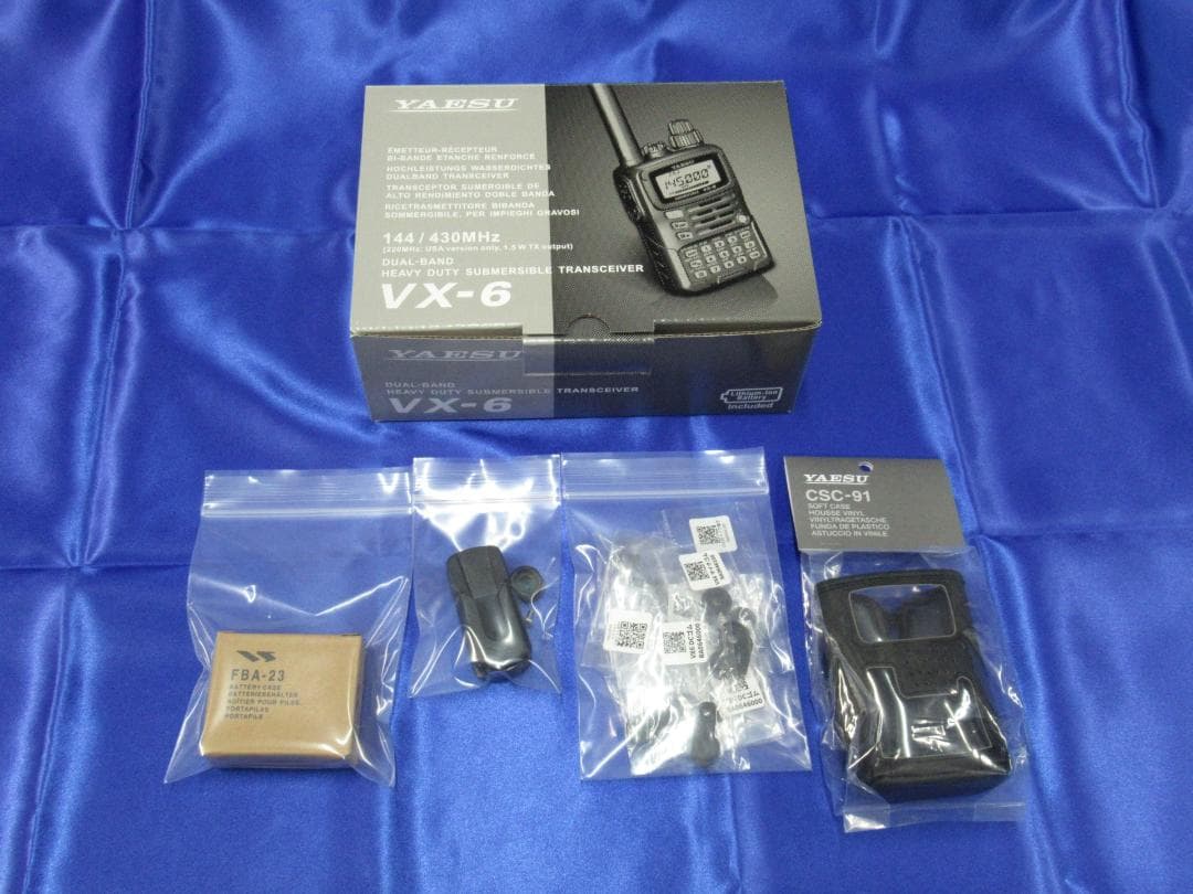 YAESU VX-6 144/430MHz 生産終了 新品同様（オプション付）