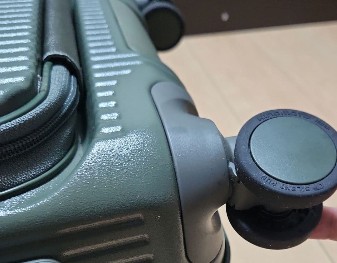 innovator スーツケース INV155 マッドカーキ 55リットル