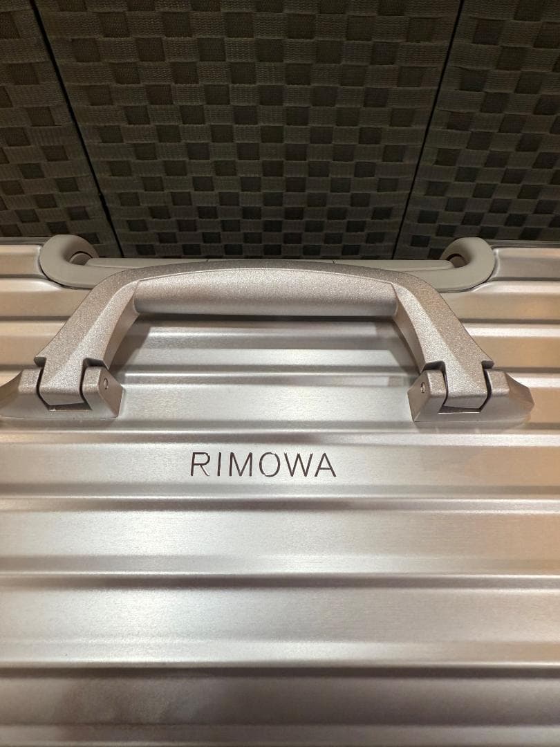 【極美品】RIMOWA リモワ PILOT パイロット スーツケース 31L