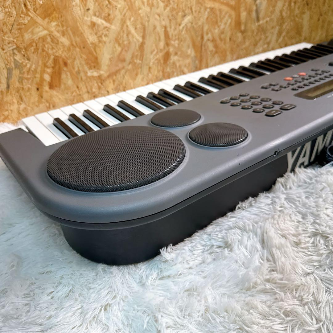 YAMAHA シンセサイザー EOS B200 61鍵盤 ケース+カード付き