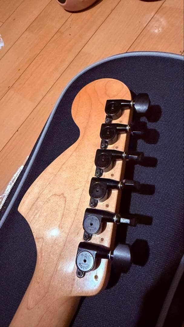 Fender Stratocaster サンバースト