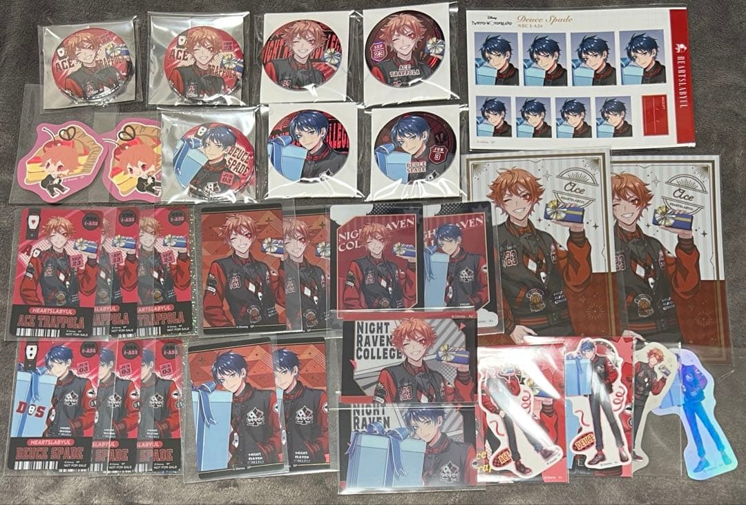 ツイステ　エース　デュース　缶バッジ　メタカ　ふぁぼカ等