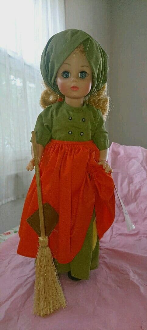 デットストック マダムアレクサンダー 貧しいシンデレラ人形