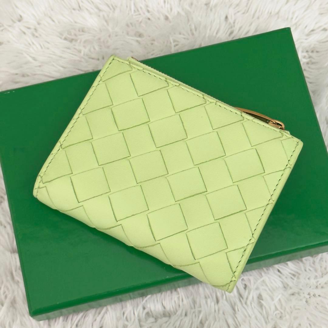 極上美品⭐️BOTTEGAVENETA ボッテガ イントレ 財布 現行 二つ折り