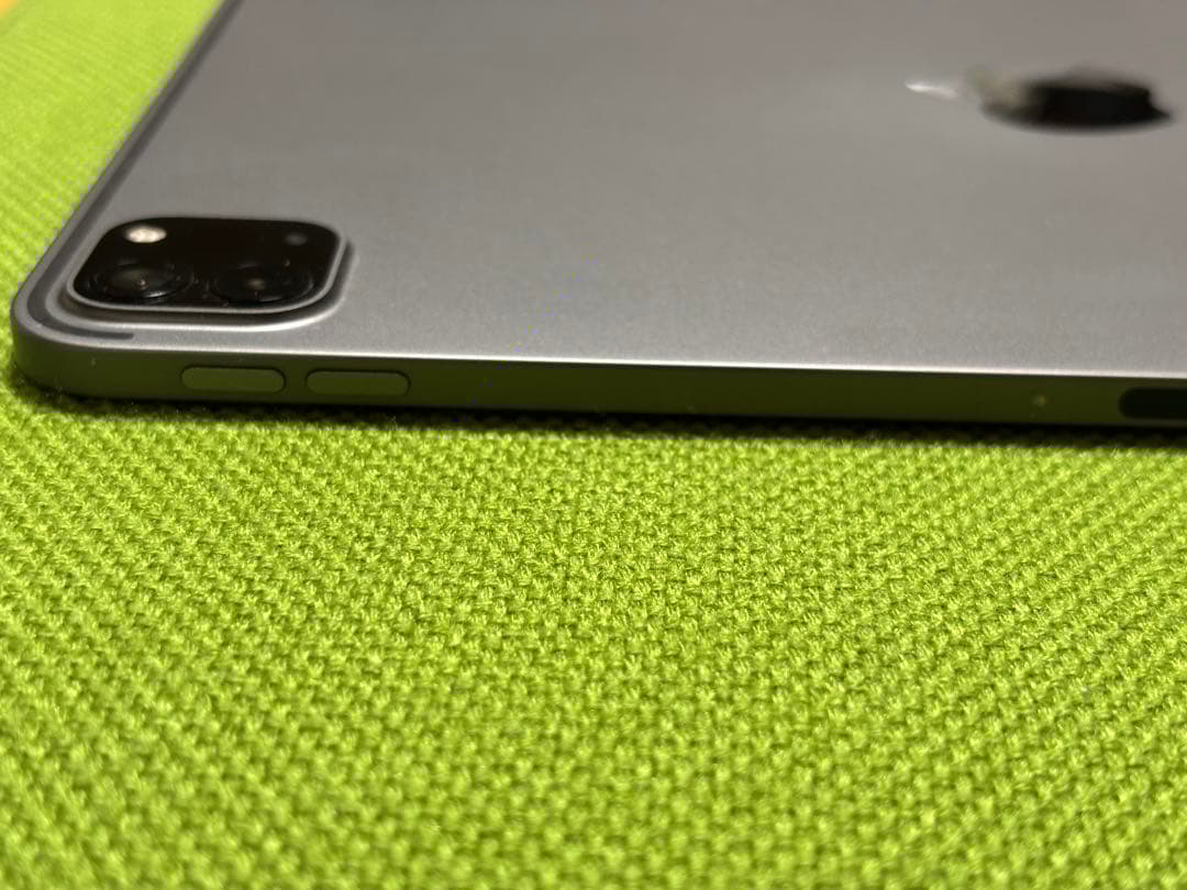 Apple iPad Pro（第2世代）128GB 11インチ A2228