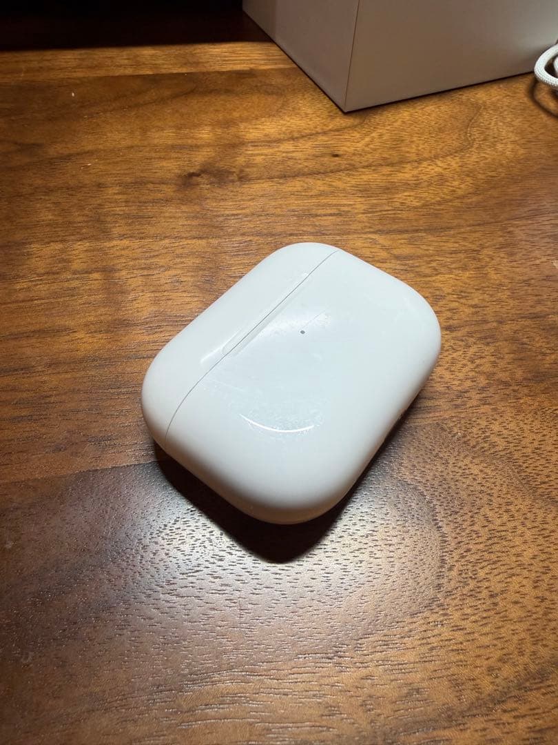AirPods pro2 本体 ホワイト 充電ケース付き