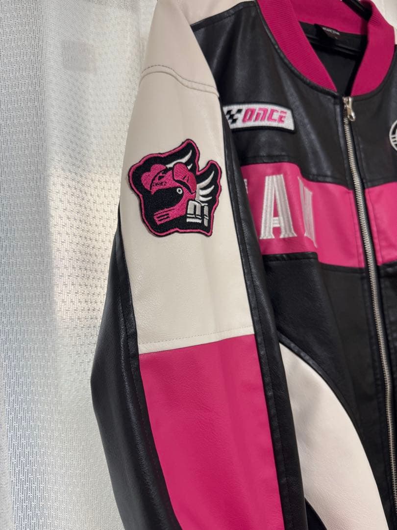 【TWICE】-完売品- READY TO BE スタジャン/Lサイズ