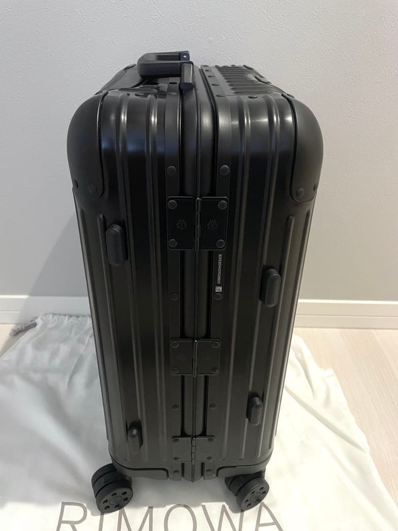 【新品未使用】RIMOWA リモワ　オリジナルキャビン　機内持ち込み　BK