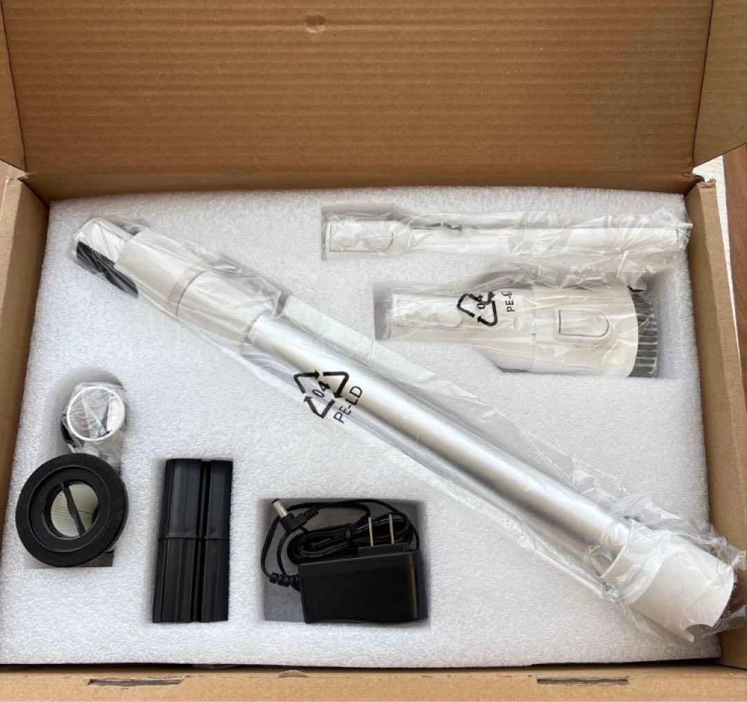 お買い得‼️コードレス掃除機 除菌機能搭載 75Kpa 超強力吸 自立式 65分