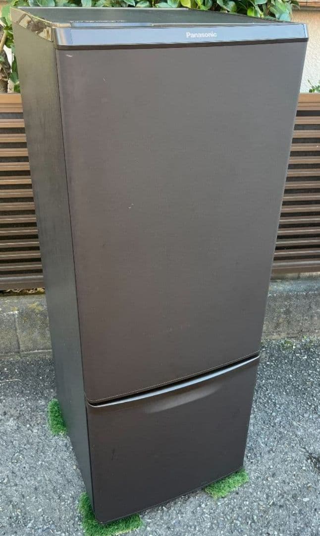 パナソニック冷凍冷蔵庫168Lマットデザイン　自動霜取り機能付き　2022年製