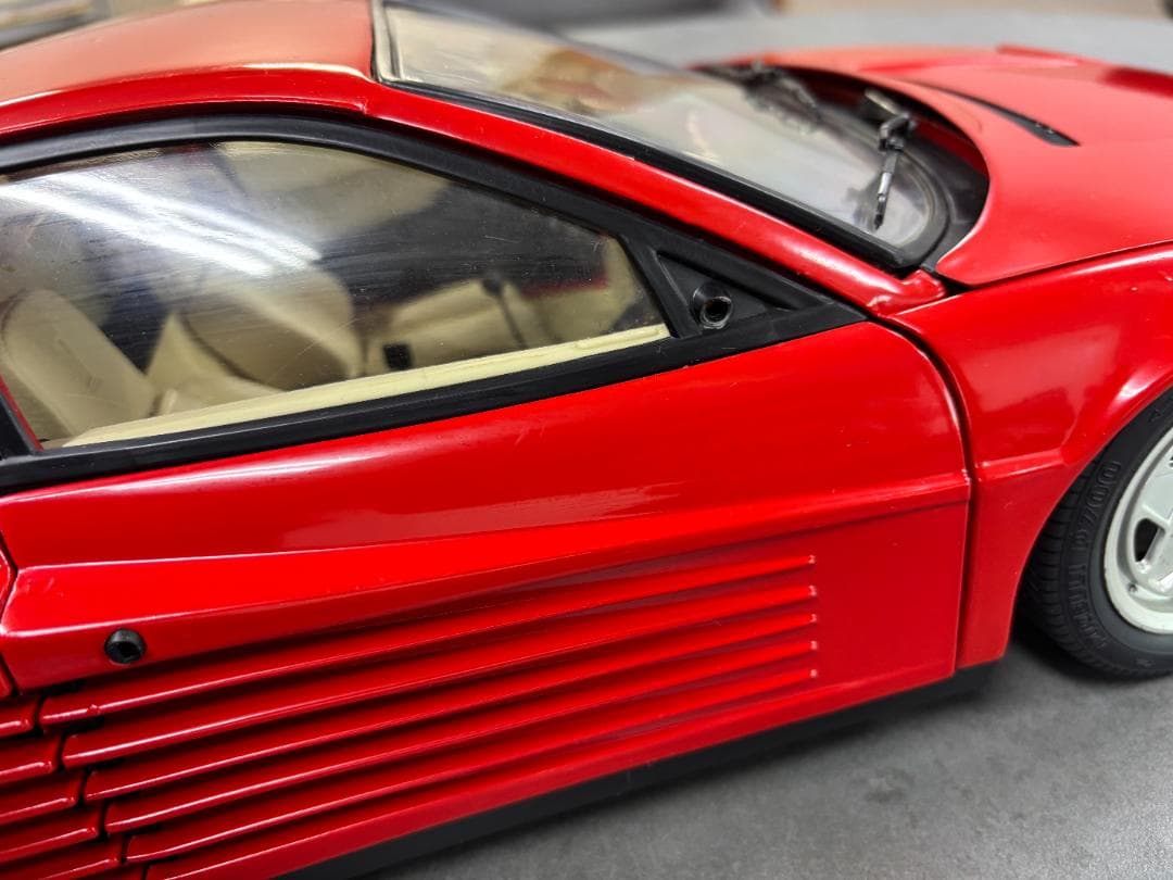 ポケール Pocher １／８ フェラーリ テスタロッサ ロッソ