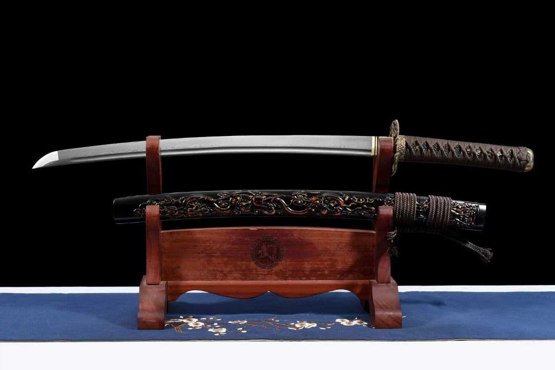 【龍鎮乾坤】古兵器 武具 刀装具 日本刀　模造刀 居合刀 武士道 鑑賞用 美術刀