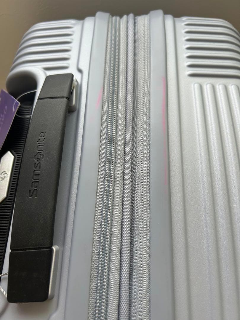 訳あり✨サムソナイト 36L スーツケース シルバー スピナー 55 拡張可