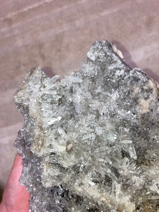 処分価格‼️早い者勝ち‼️水晶　クラスター　母石付