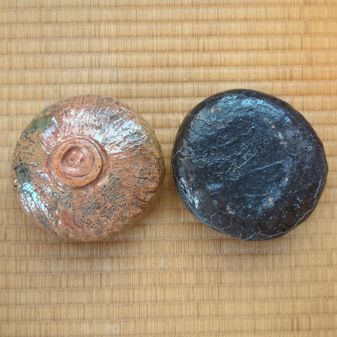 陶器製茶碗 赤色黒色 木箱付き　赤楽　黒楽　菊麻呂雅翁　樂吉左衞門　古美術　骨董