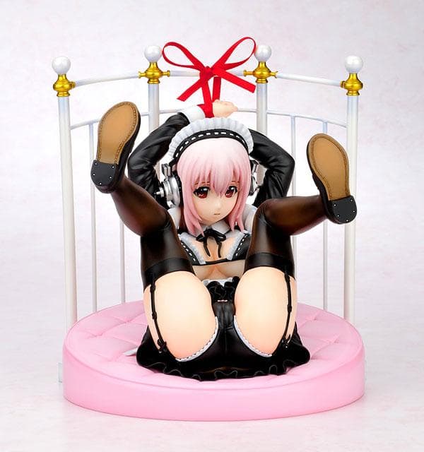 1/6 すーぱーそに子 Gothic Maid ver.+ベッド風台座付 未使用