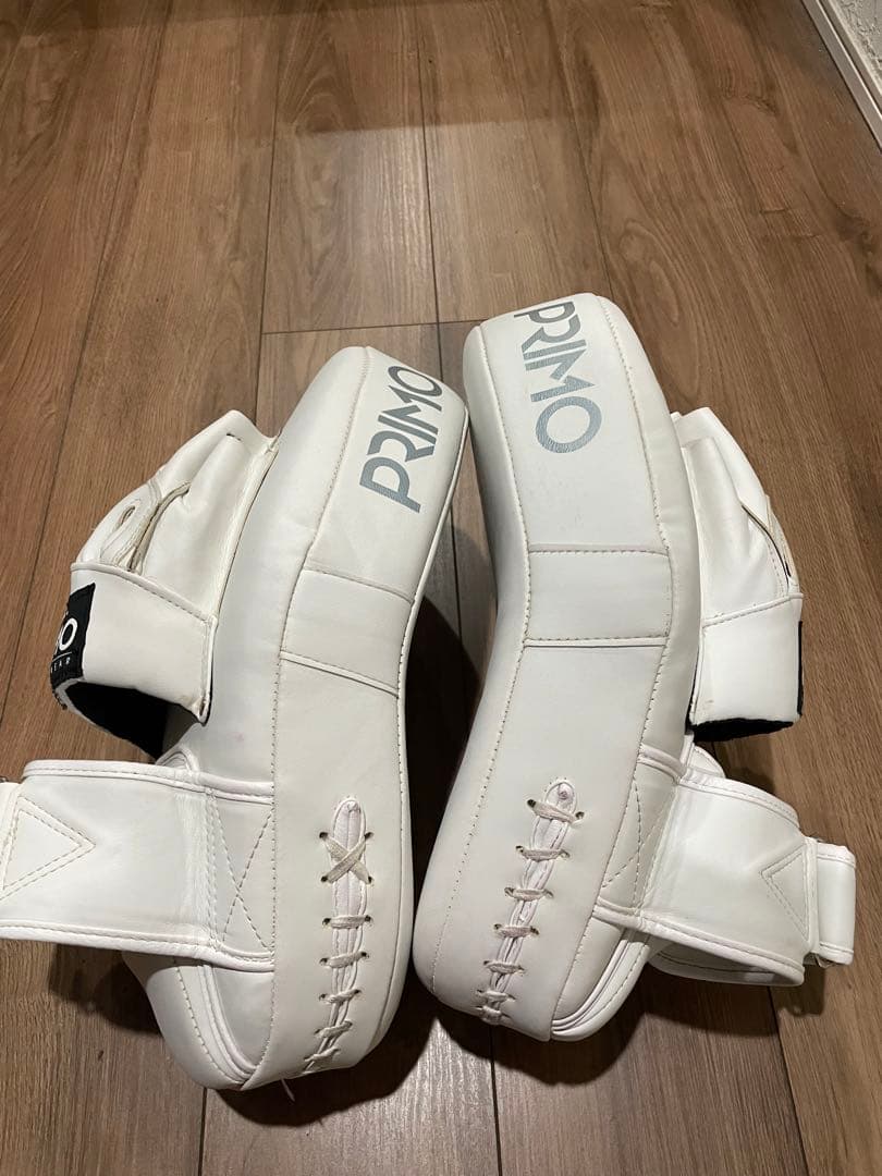 PRIMO パンチングキックミット ホワイト