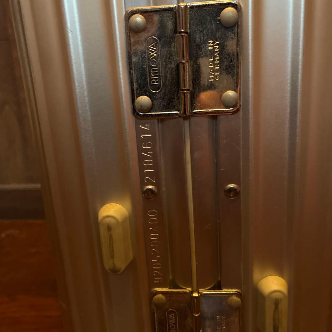 リモワRIMOWA TOPAS機内持ち込みサイズ希少入手困難32l