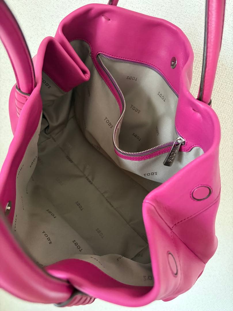 TOD'S ピンク ハンドバッグ