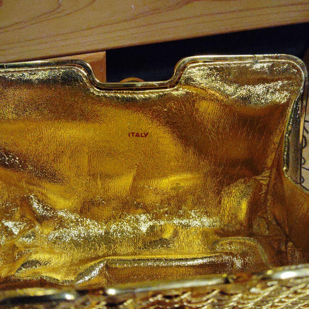 roodクラッチバッグ