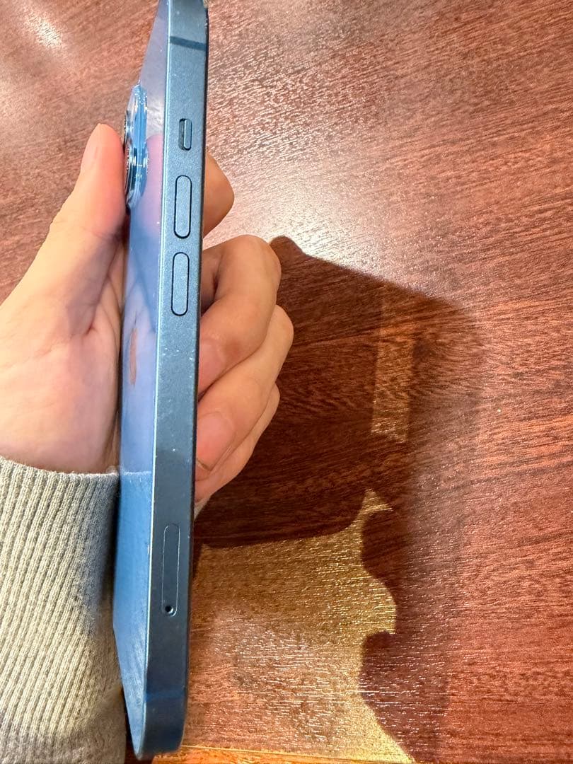 iPhone 13 ブルー 128 GB SIMフリー