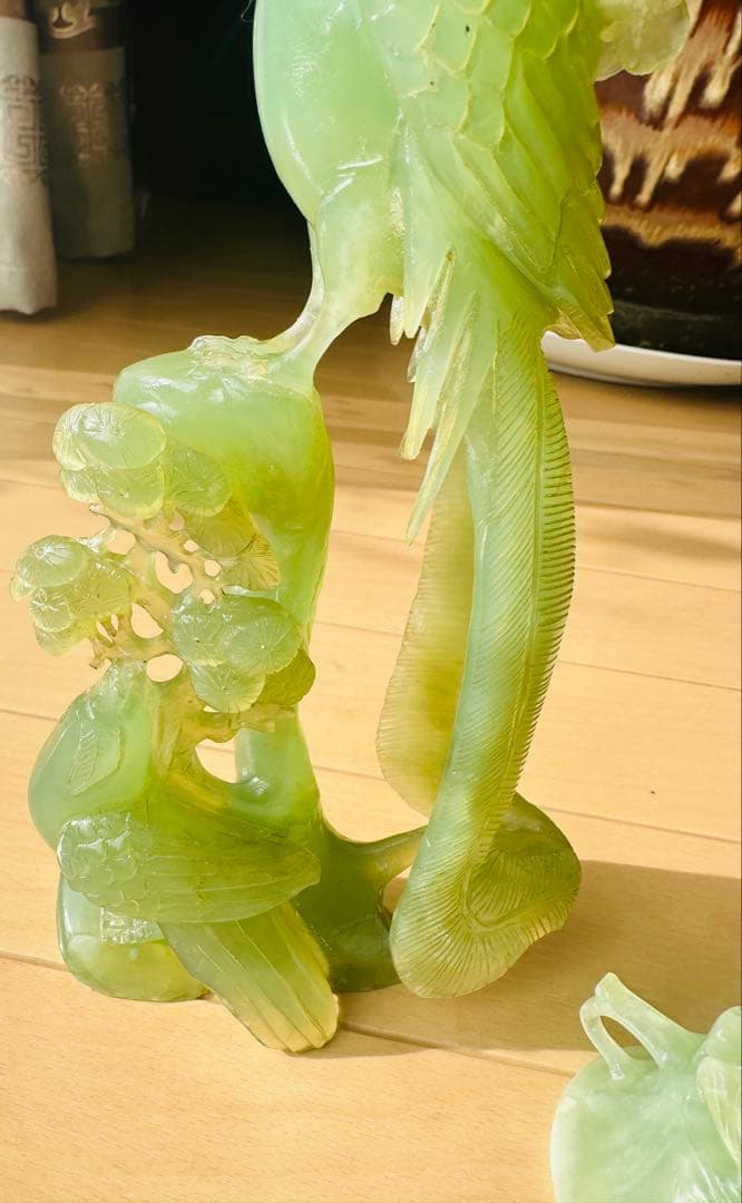 現状品 翡翠 鳥と花の彫刻 高さ約2 3cm 18 Cm 2点セット