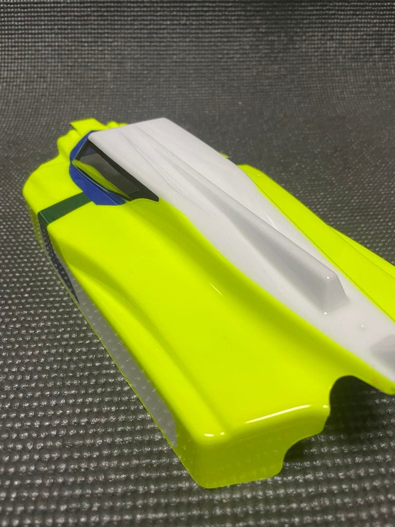 ヨコモ MO1.0•2.0用塗装済ボディ