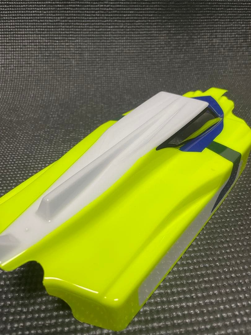 ヨコモ MO1.0•2.0用塗装済ボディ