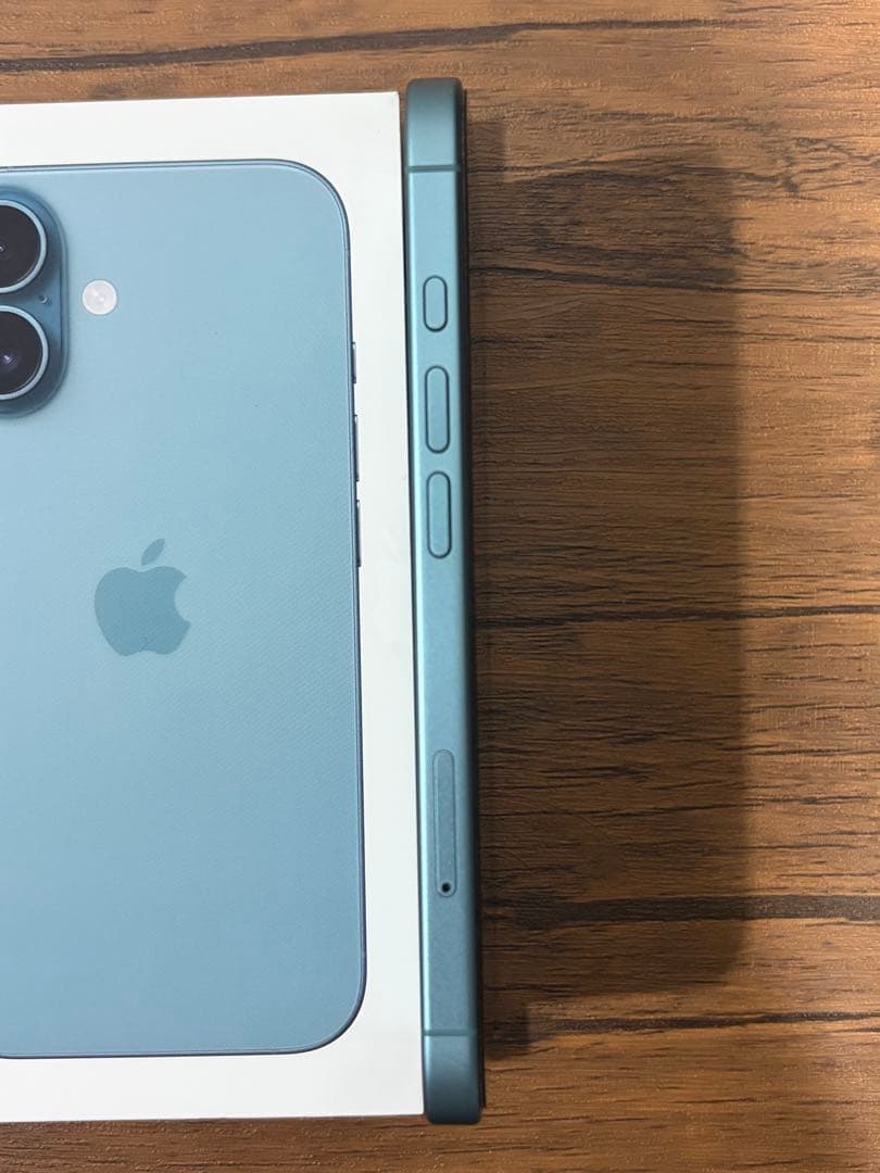 おまけ付き iPhone16 128 本体 iFace ケース フィルム付き