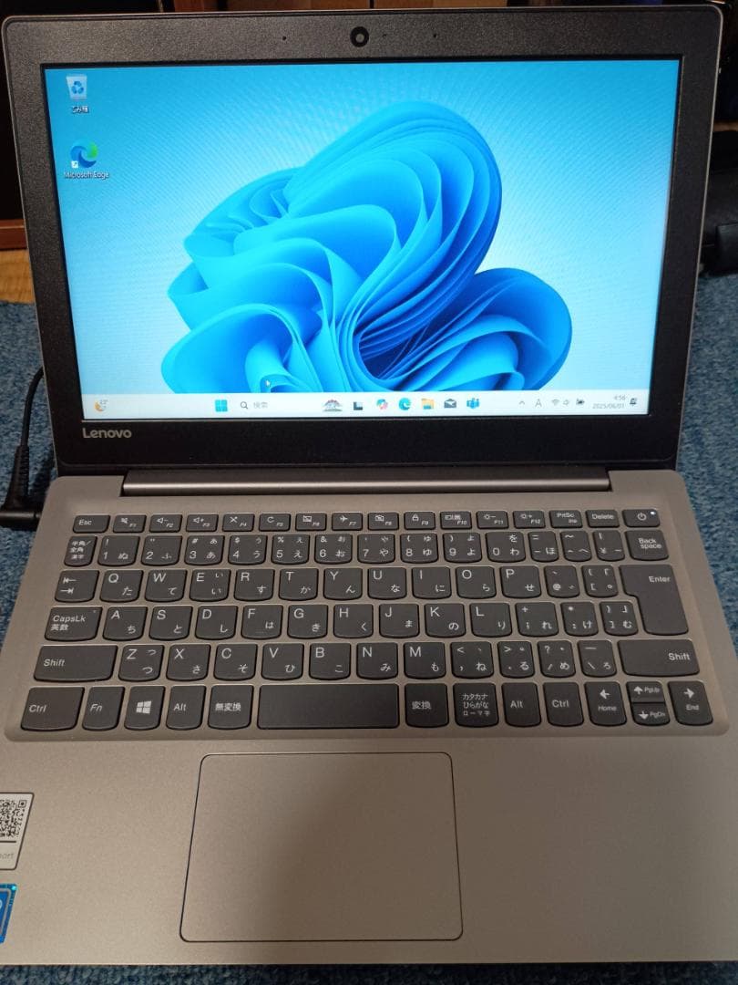 美品ノートパソコン/Lenovo ideapad S130