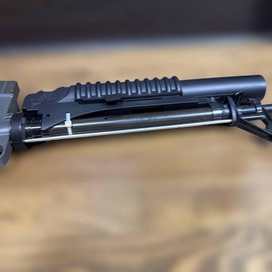 マルイ　電動ガン　M１６　ベトナム グレネードランチャー付き