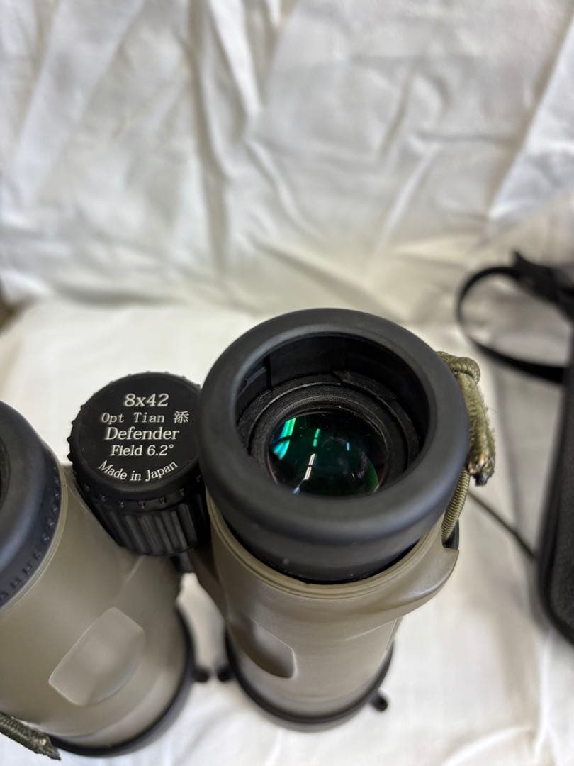 Opt Tian 8x42ディフェンダー軍用双眼鏡【SOE-4型レチクル】