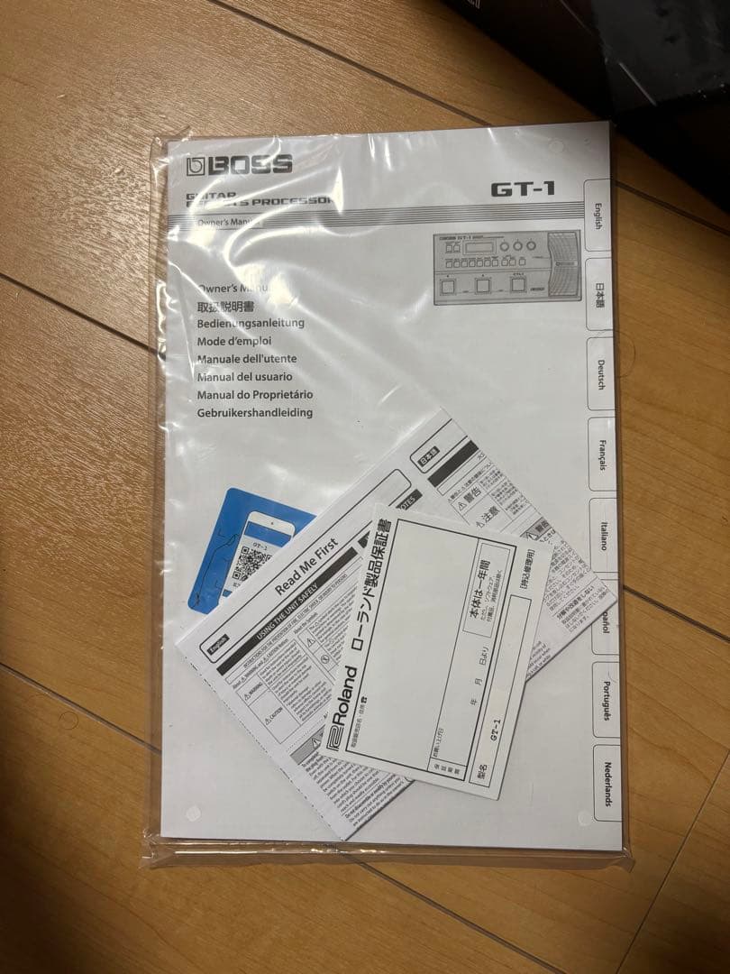 BOSS GT-1 ギターエフェクター、アダプタ付き