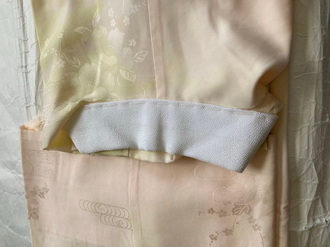 m*9様 美しい　振袖　着物　赤　鳳凰　絞り　15枚目の帯、緑帯締め帯揚げ、襟、