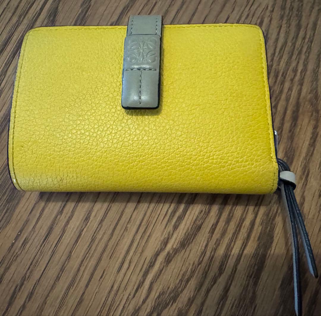 LOEWE イエロー 二つ折り財布