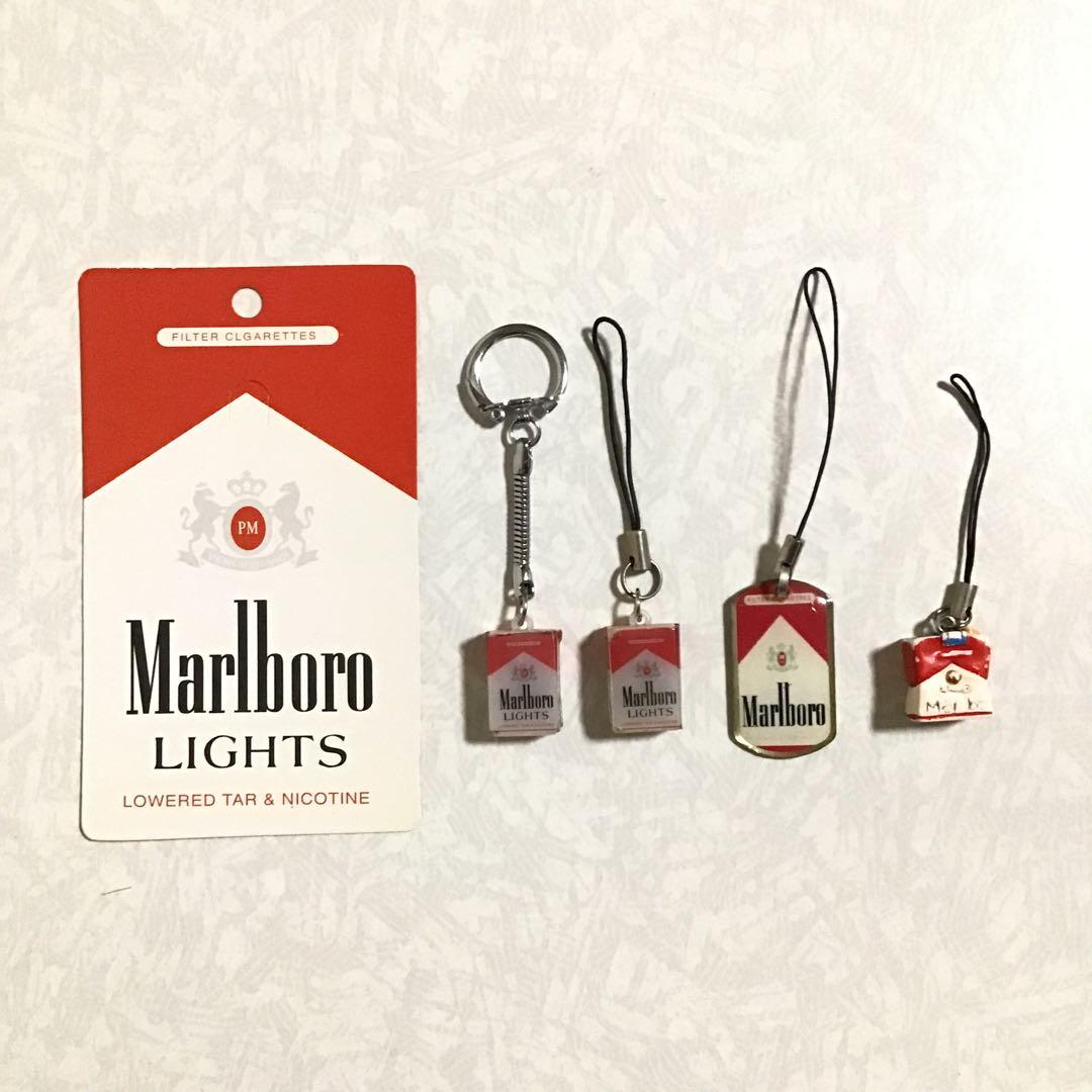 マルボロ Marlboro ポスター 店頭ステッカー 缶灰皿 ストラップ など