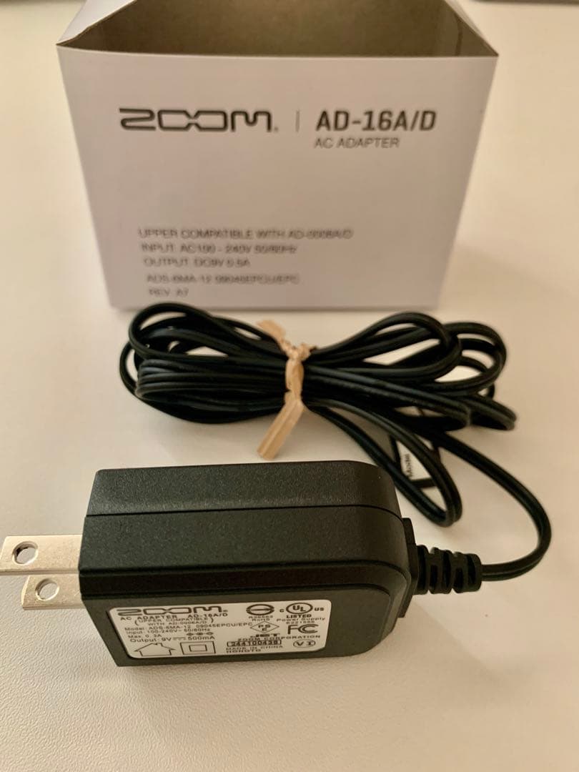 ZOOM G1 FOUR マルチエフェクトプロセッサー、純正ACアダプター