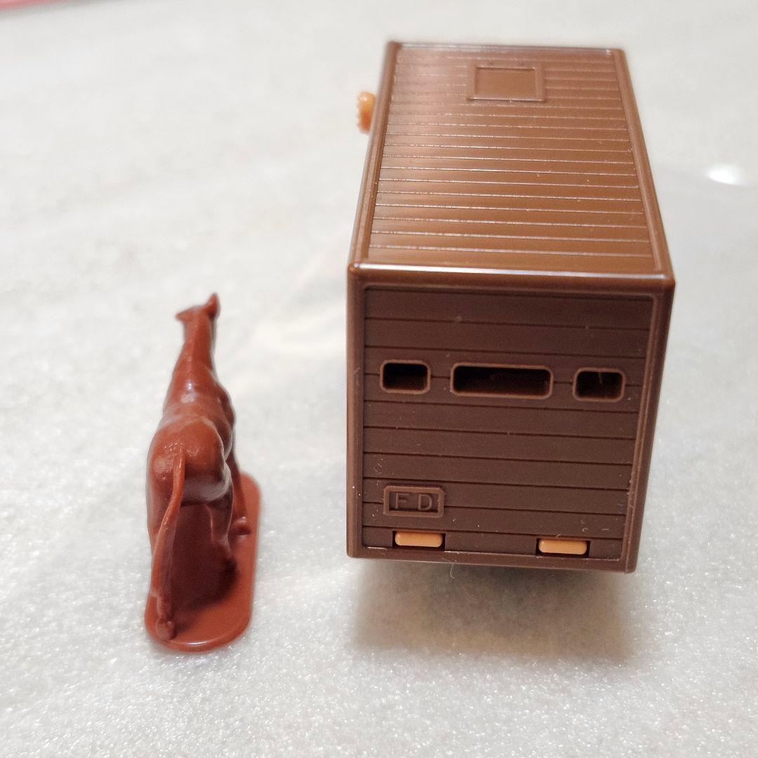 199.日本製トミカ フォード キャトル トラック クリアケース入り
