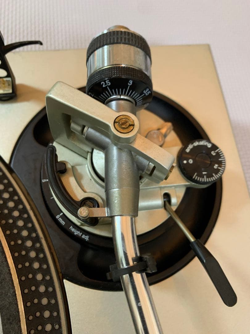 Technics SL-1200 MK3Dターンテーブル