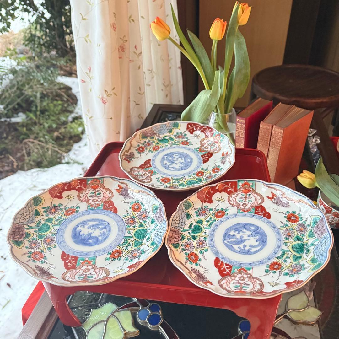 大雪特別価格‼️伊万里上手錦手Dragon❌あじさい　桐に蝶　蜂と菊　7寸皿2客