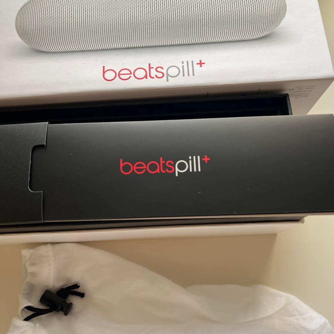 Beats Pill+ ポータブルワイヤレススピーカー