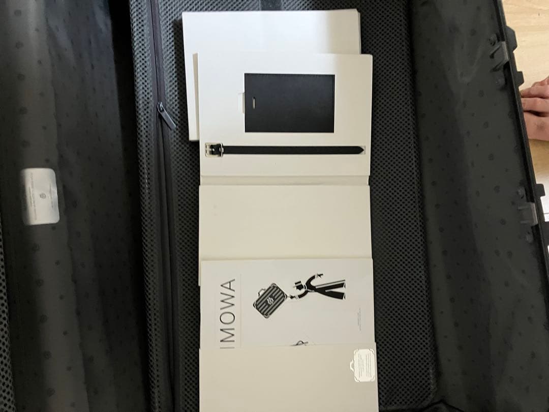 リモワ　キャリーケース